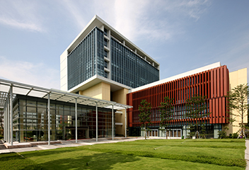 1、企業(yè)實(shí)力，資金雄厚